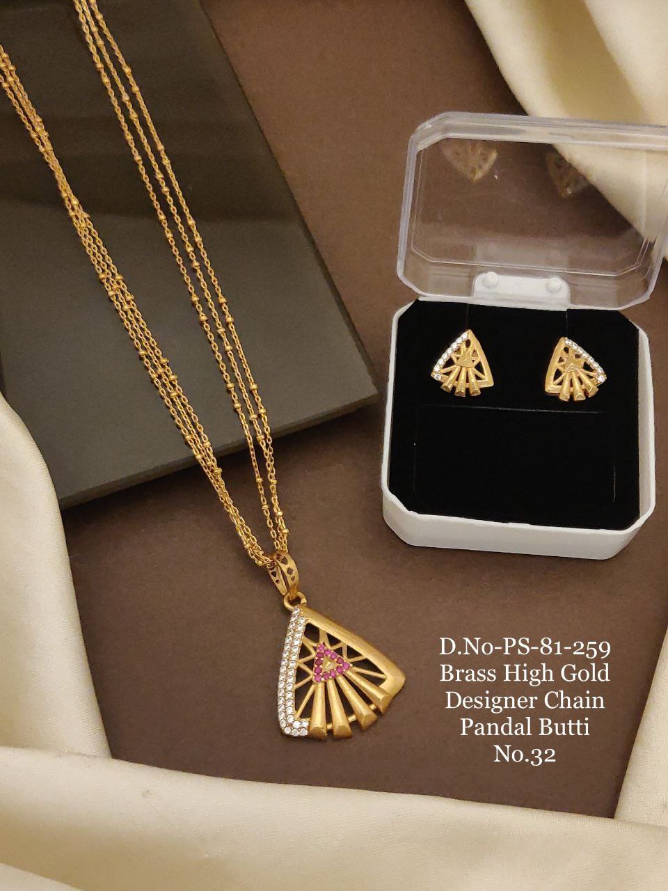 Fancy High Gold Chain Pendal Set 025
