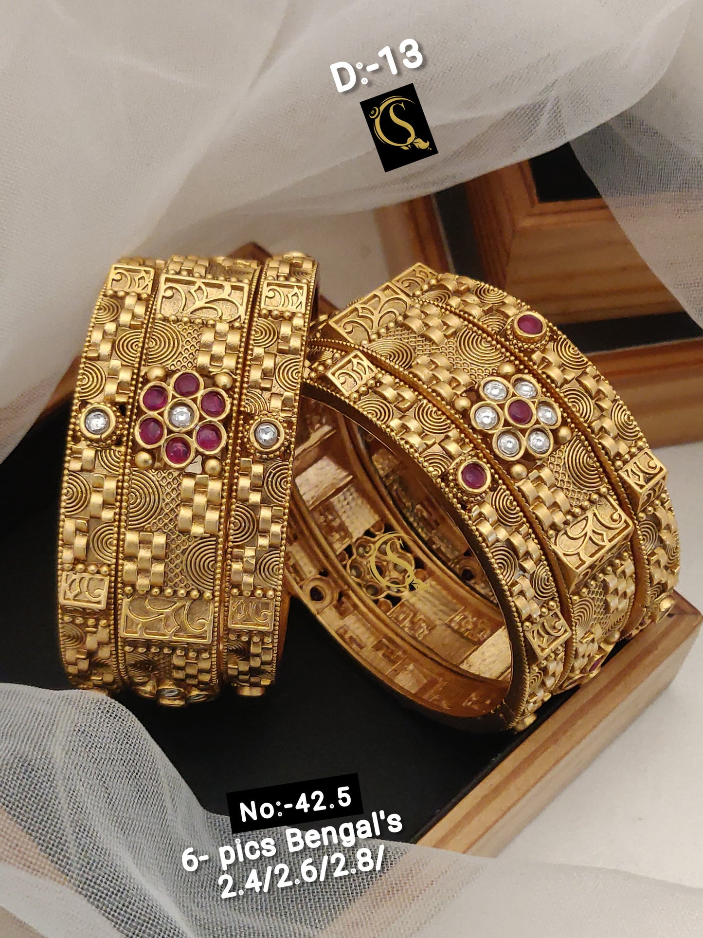Brass High Gold Antique Bangles 013