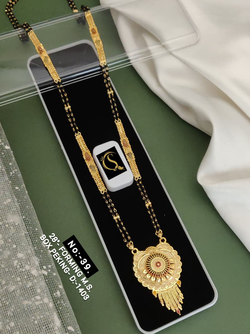 Forming long mangalsutra 018