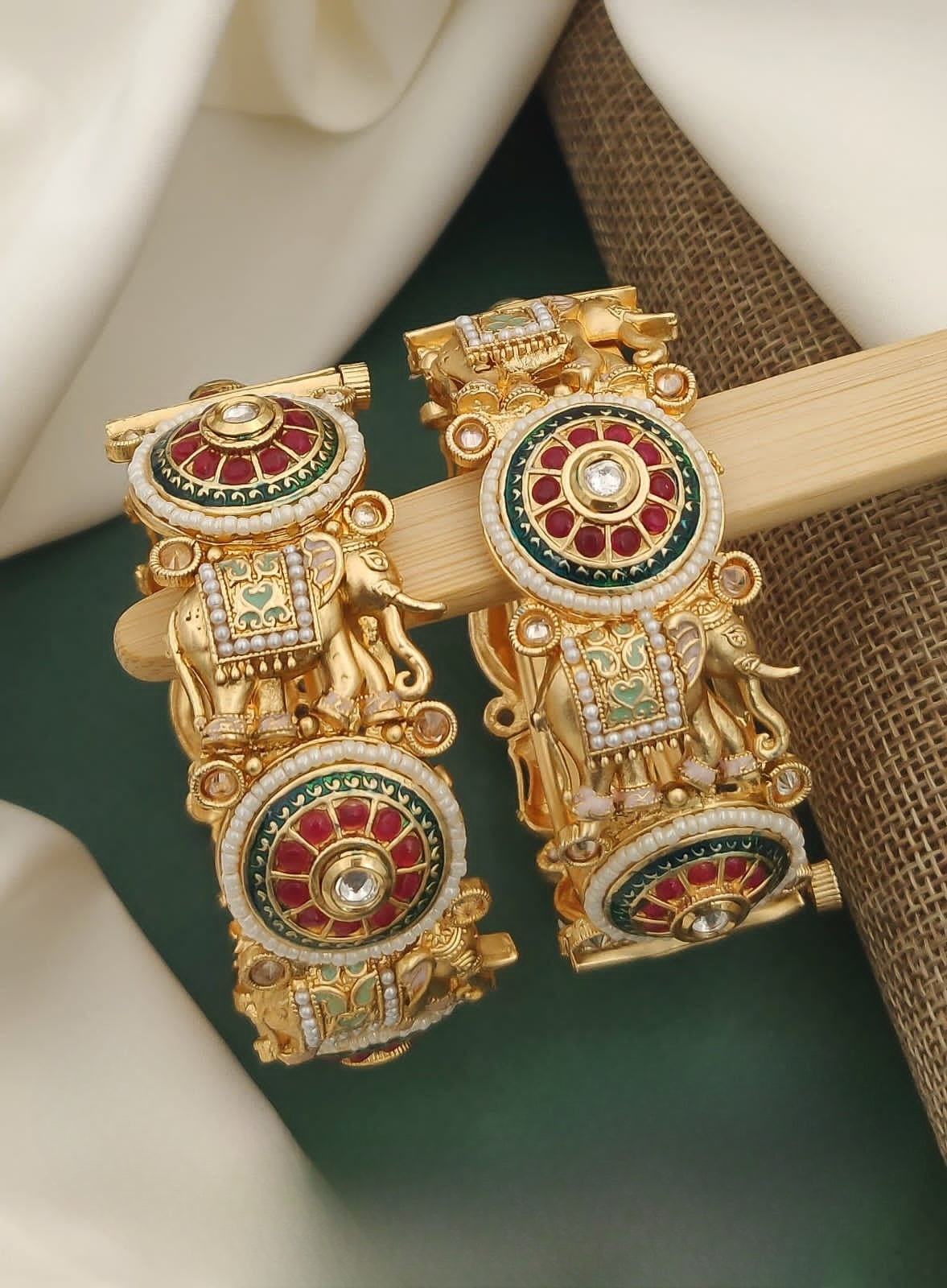Bangles - Queenzart Imitation Jewellery
