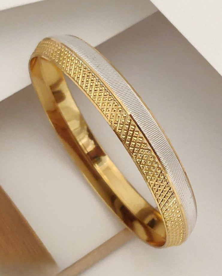 Premium Quality Brass High Gold Men's Kada 06