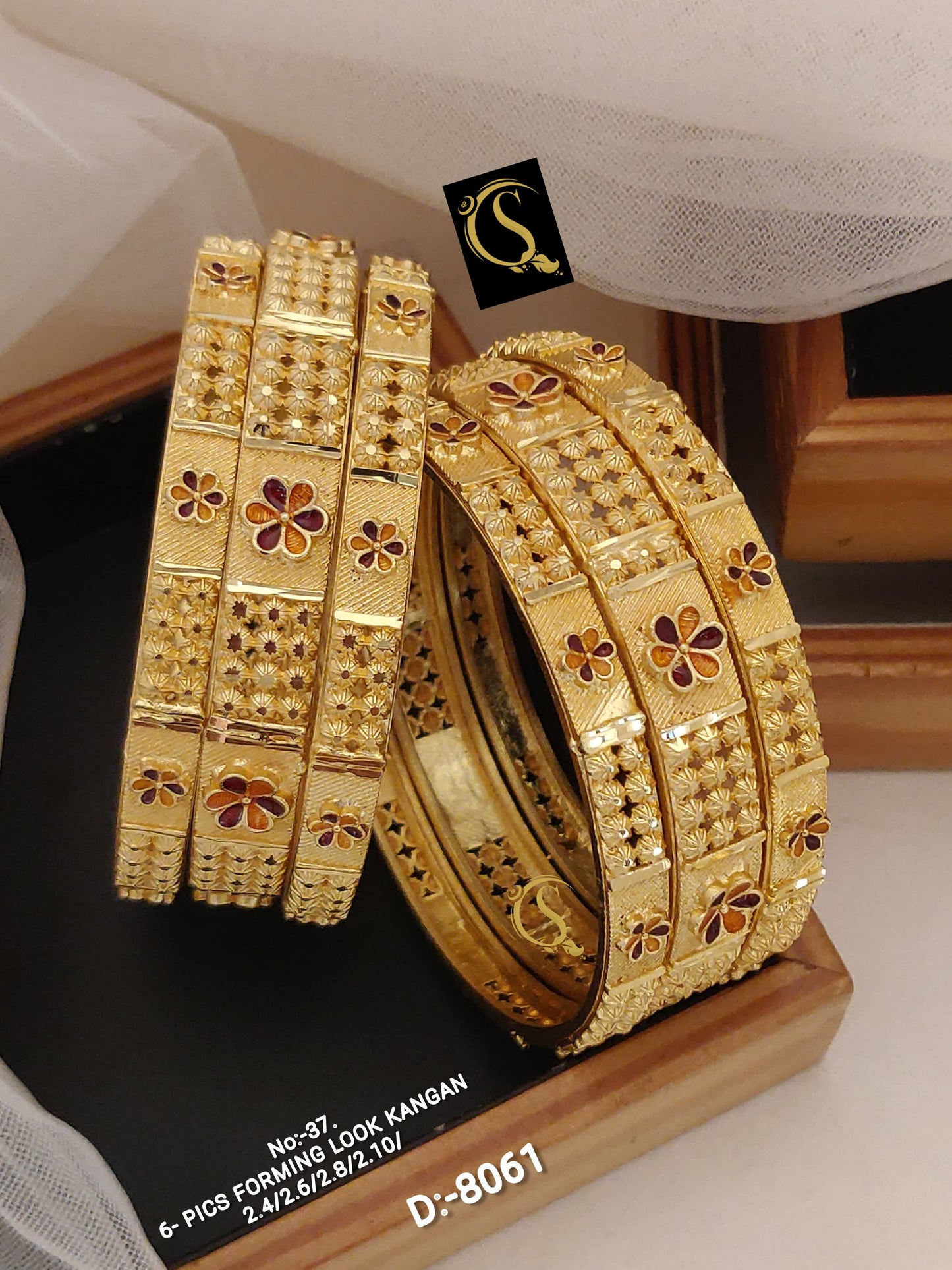 Brass High Gold Antique Bangles 8061