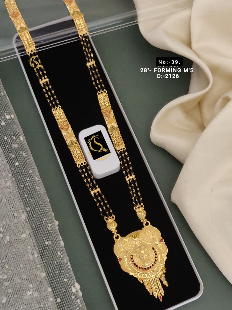 Forming long mangalsutra 019