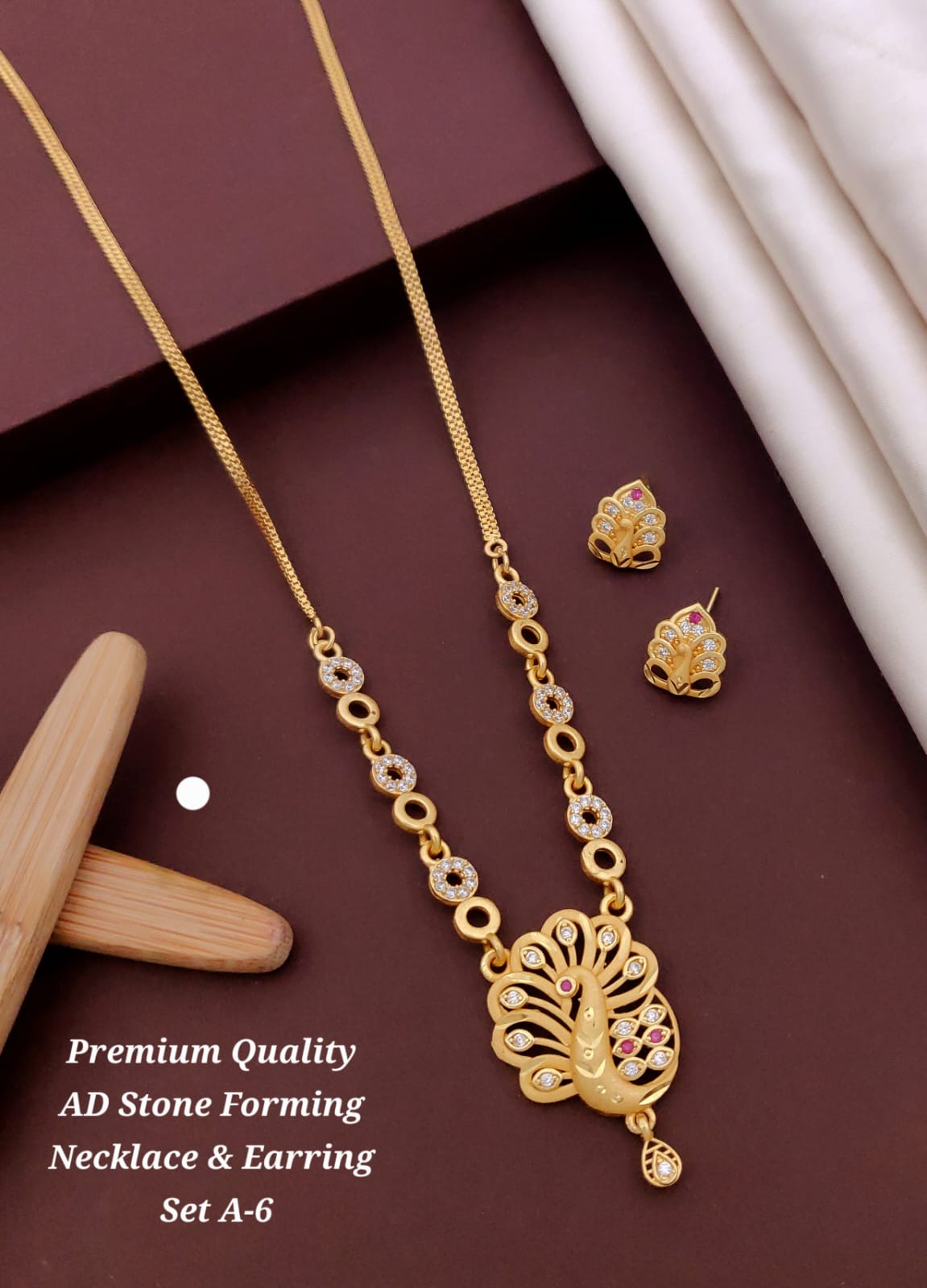 WhatsApp Image 2026-09-08 at 10.40.57 Forming Necklace & Earring Set 040 - Image 1